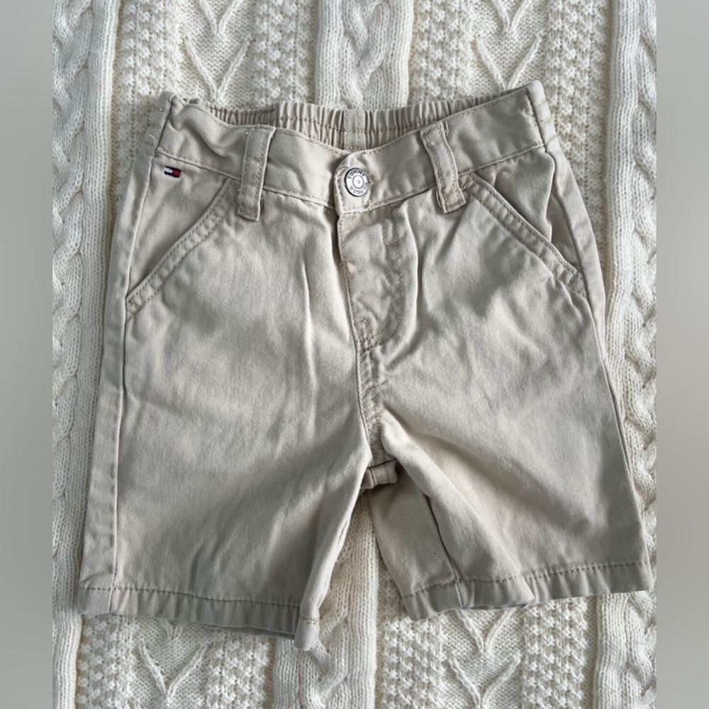 Tommy Hilfiger Shorts (18M)